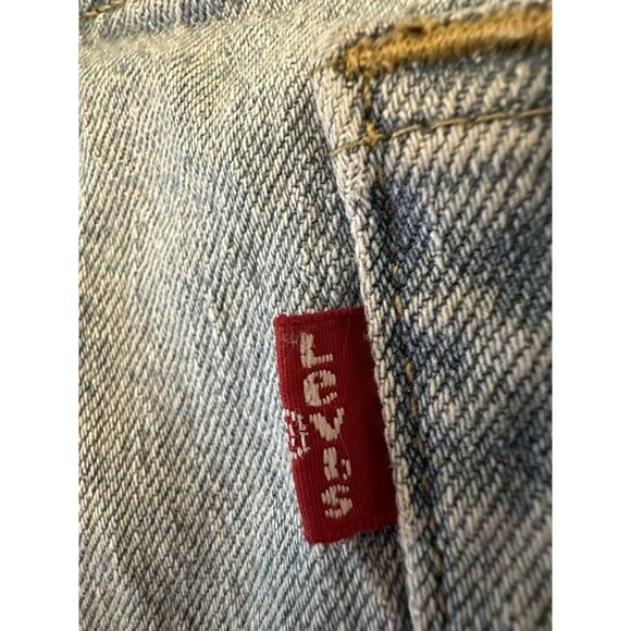 Levi's 541 Shorts Men’s 38 Blue Denim Cut Off  Flat Front Bermuda Jorts Adult - Picture 8 of 11